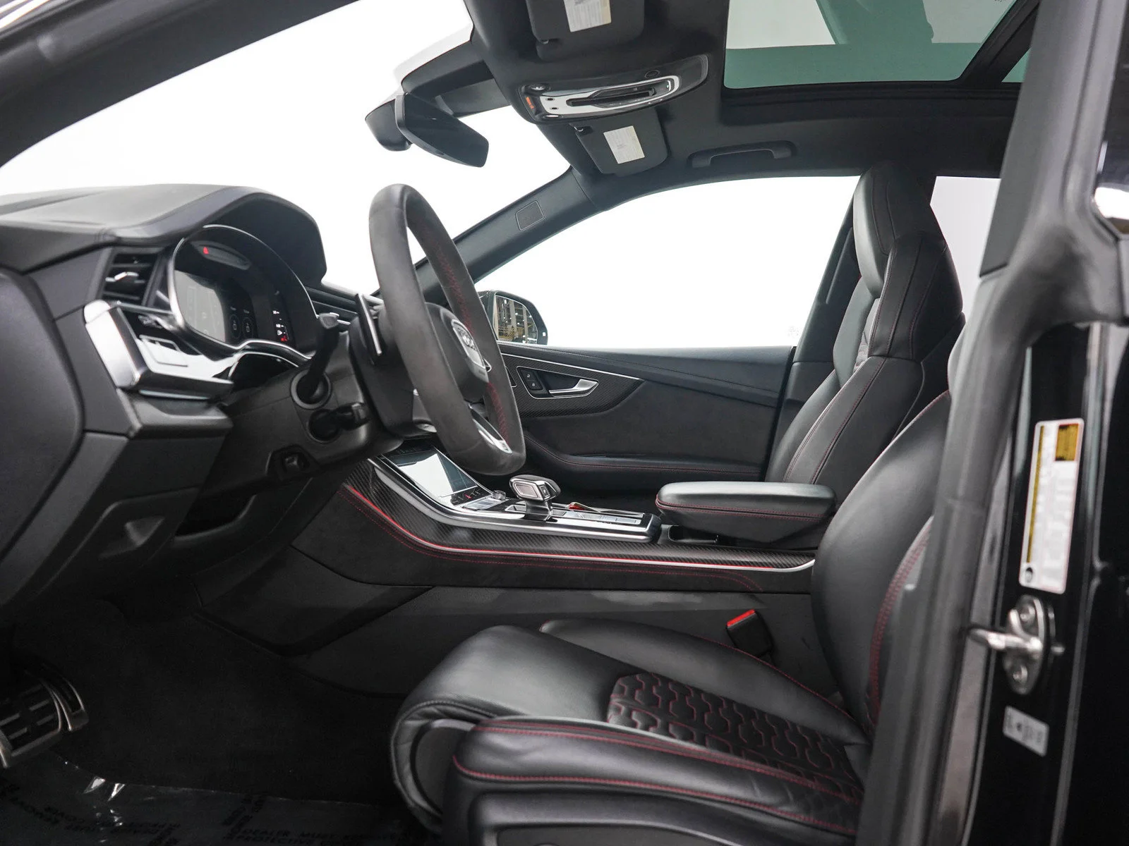 Used 2021 Night Black Audi 4.0T image 25