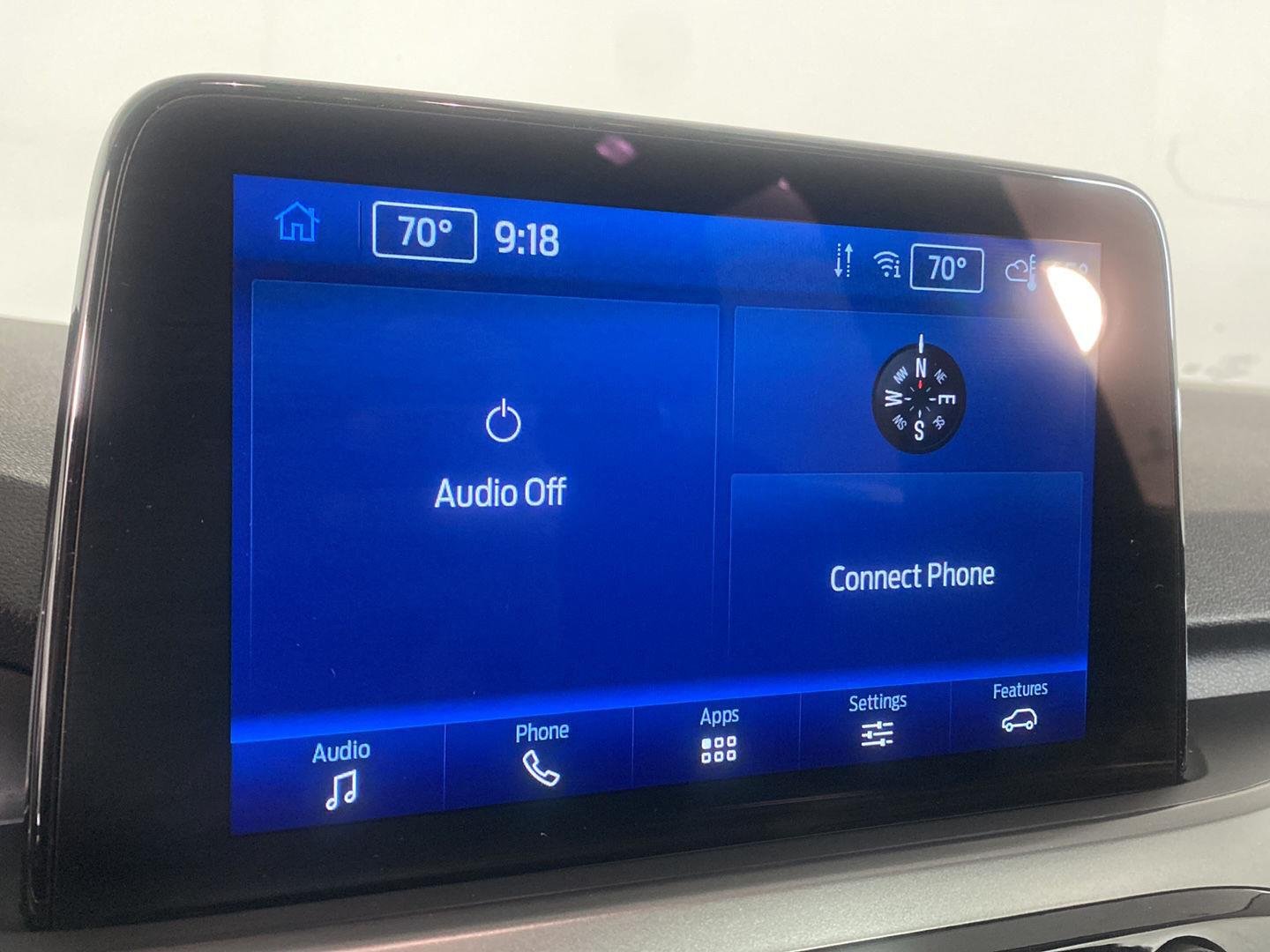 Used 2025 Space Silver Ford Active image 3