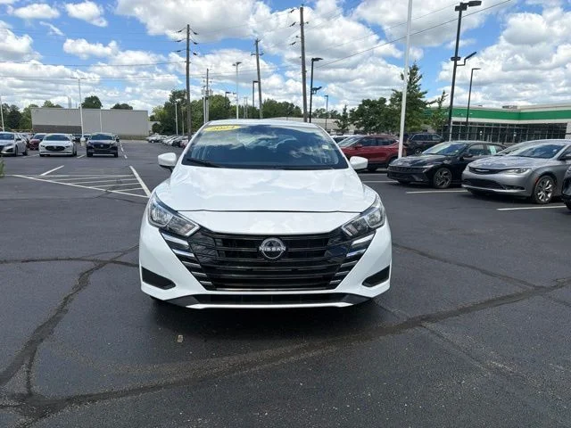Used 2024 White Nissan 1.6 SV image 28
