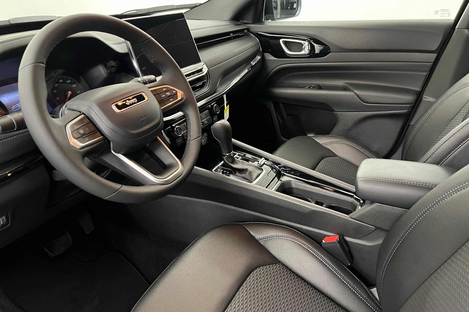 2026 Jeep Compass Altitude - Photo 16