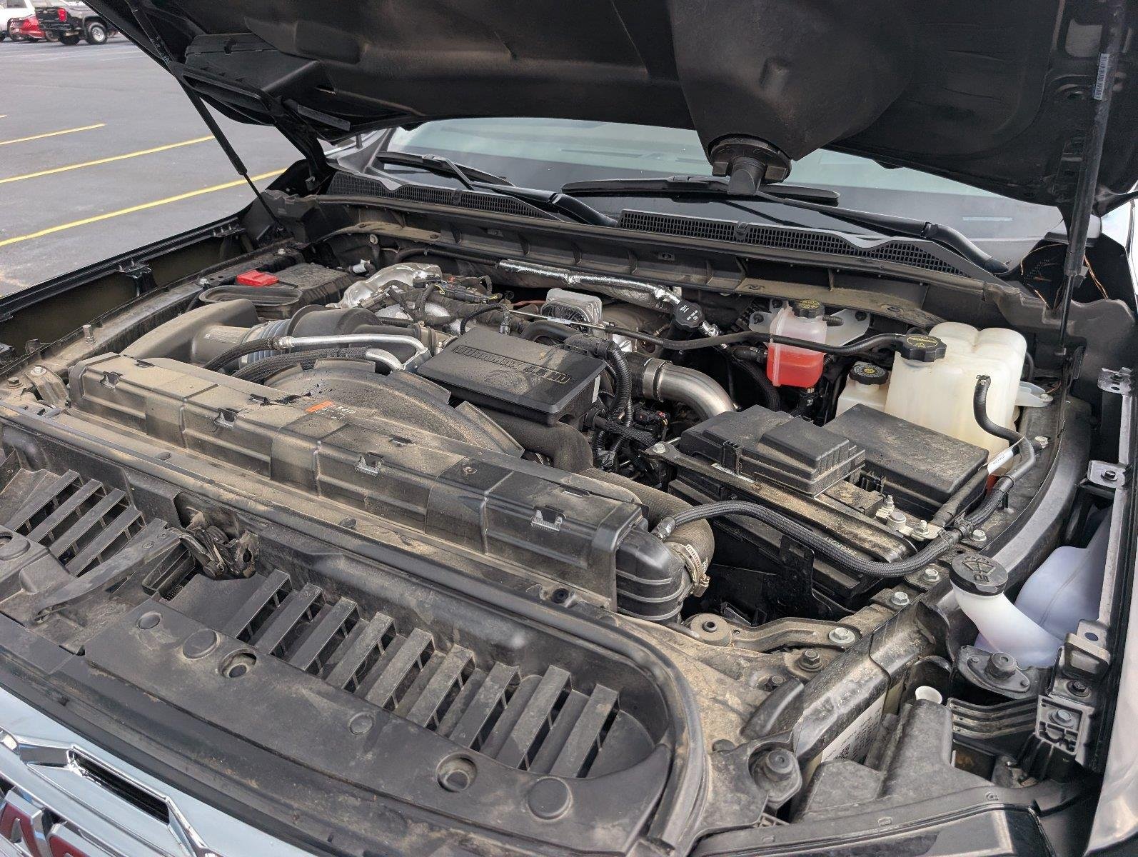 Used 2025 Onyx Black GMC Denali image 41