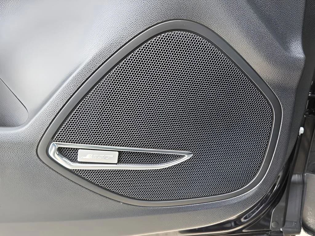 2025 Buick Envision Sport Touring - Photo 18