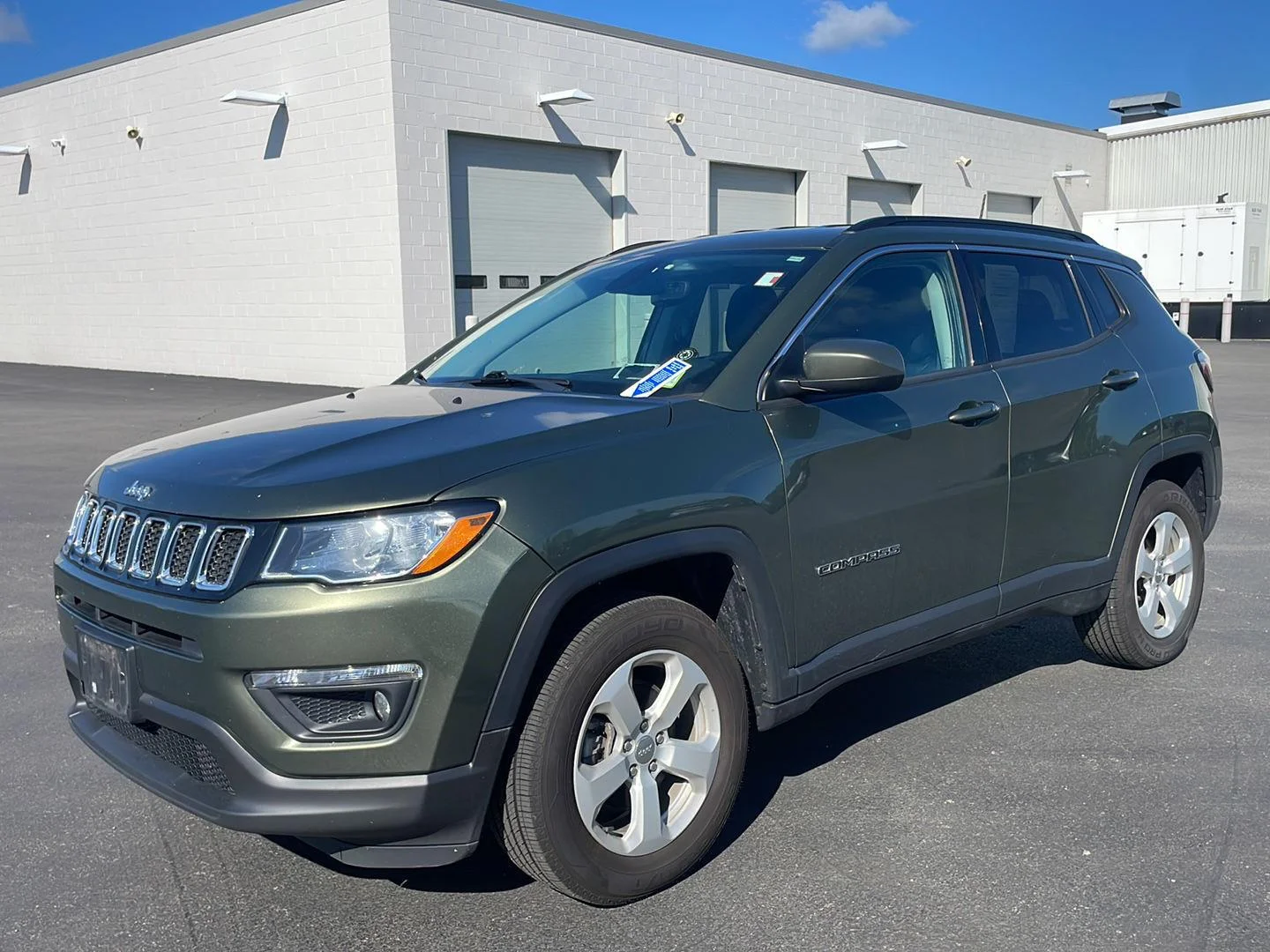 Used 2020 Olive Green Pearlcoat Jeep Latitude image 7