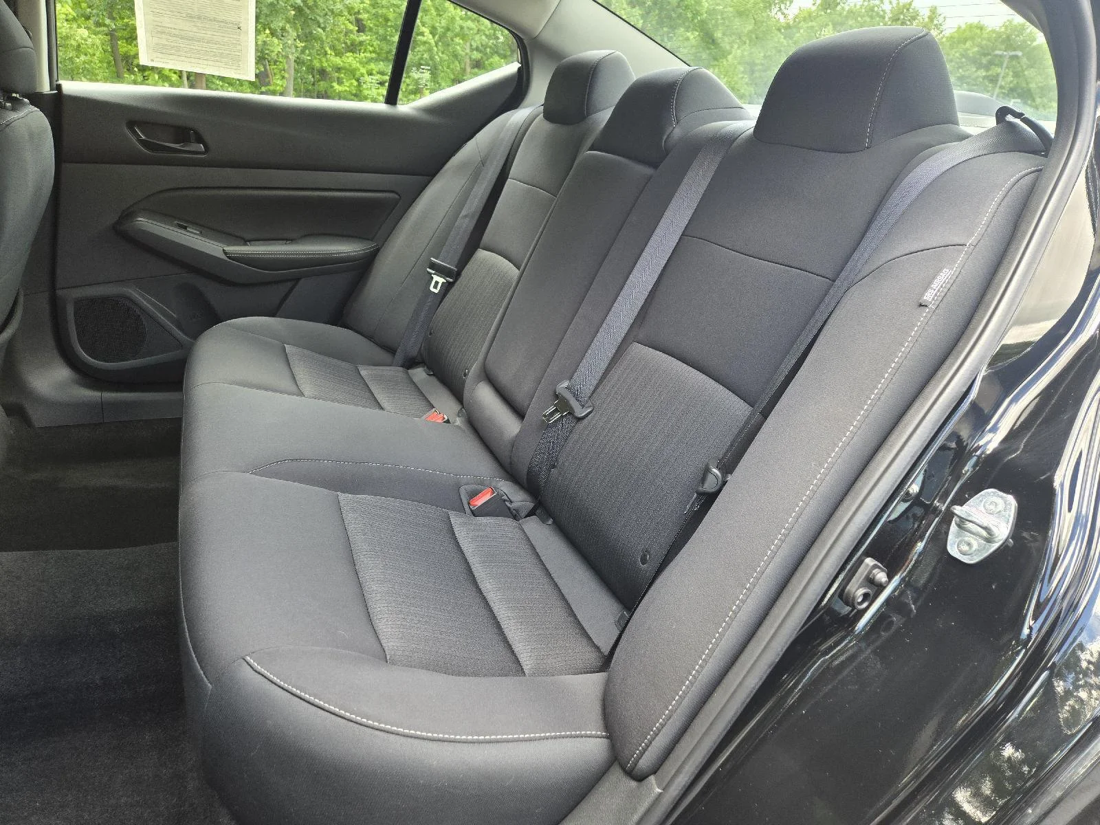 Used 2025 Super Black Nissan SV image 25
