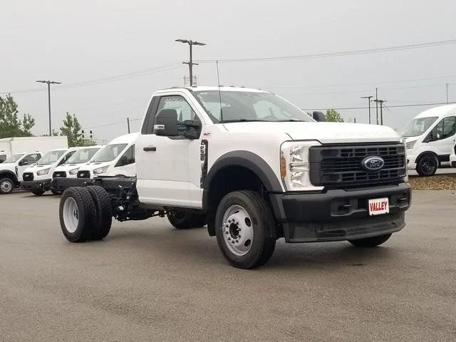 2026 Ford F-550 Super Duty Chassis Cab