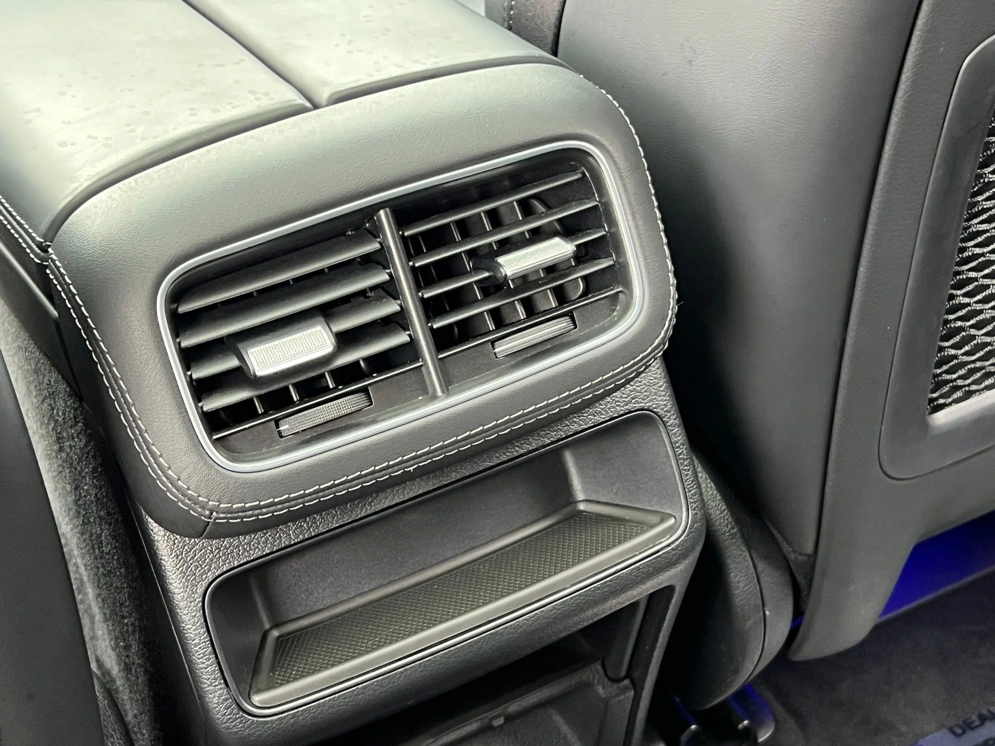 Used 2024 Red Mercedes-Benz GLE 53 AMG® image 32