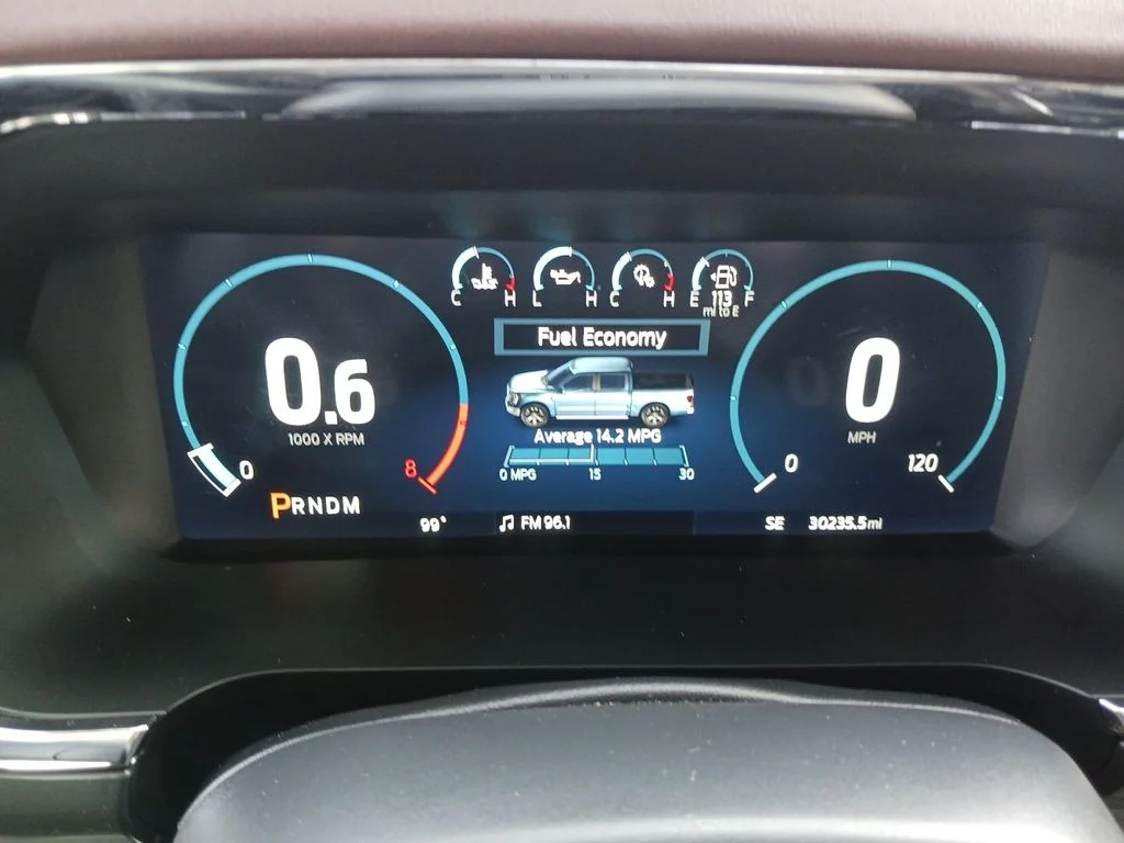 Used 2023 White Ford Lariat image 19
