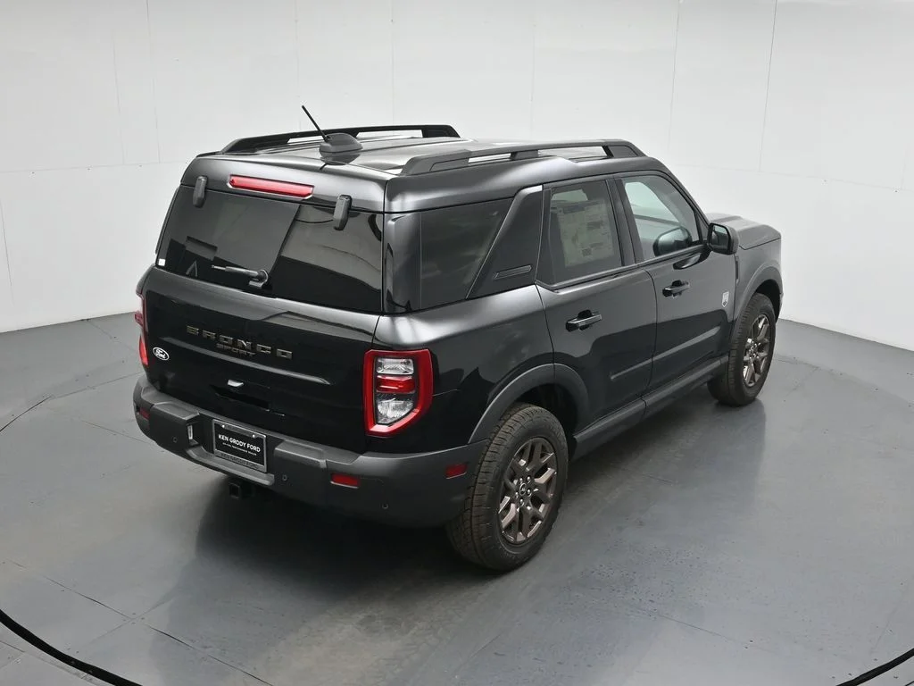 New 2026 Shadow Black Ford Big Bend image 39