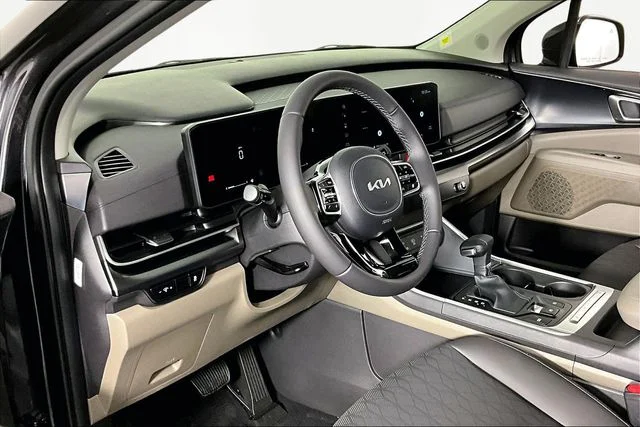 New 2026 Gray Kia LXS image 8