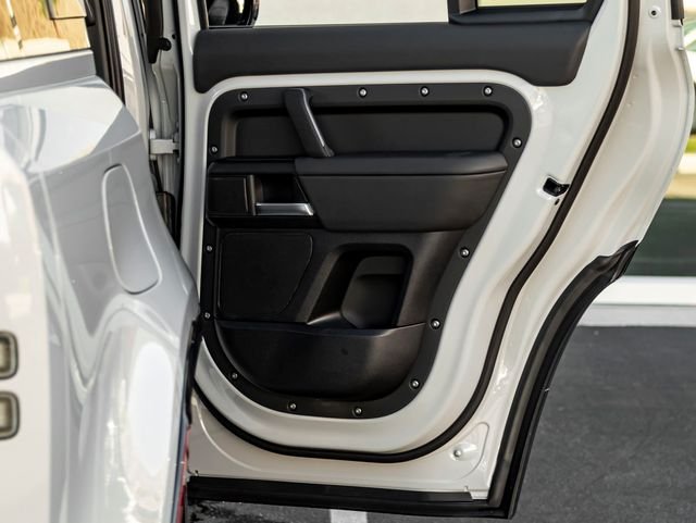 New 2026 Borasco Grey Land Rover X image 28