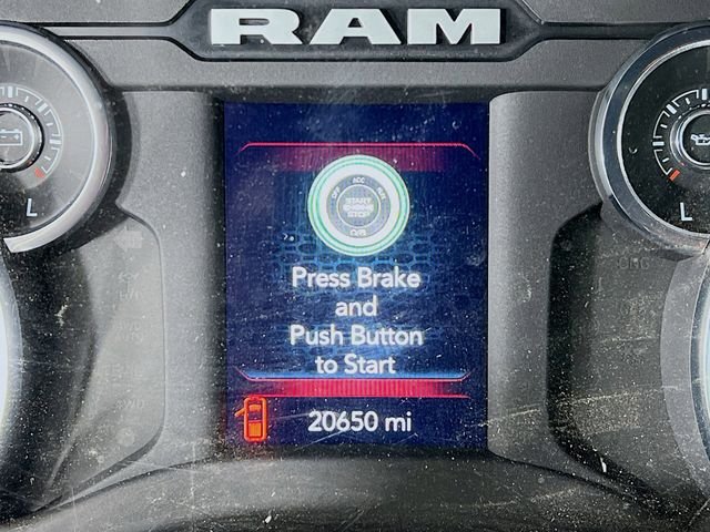 Used 2024 White Ram Big Horn/Lone Star image 9