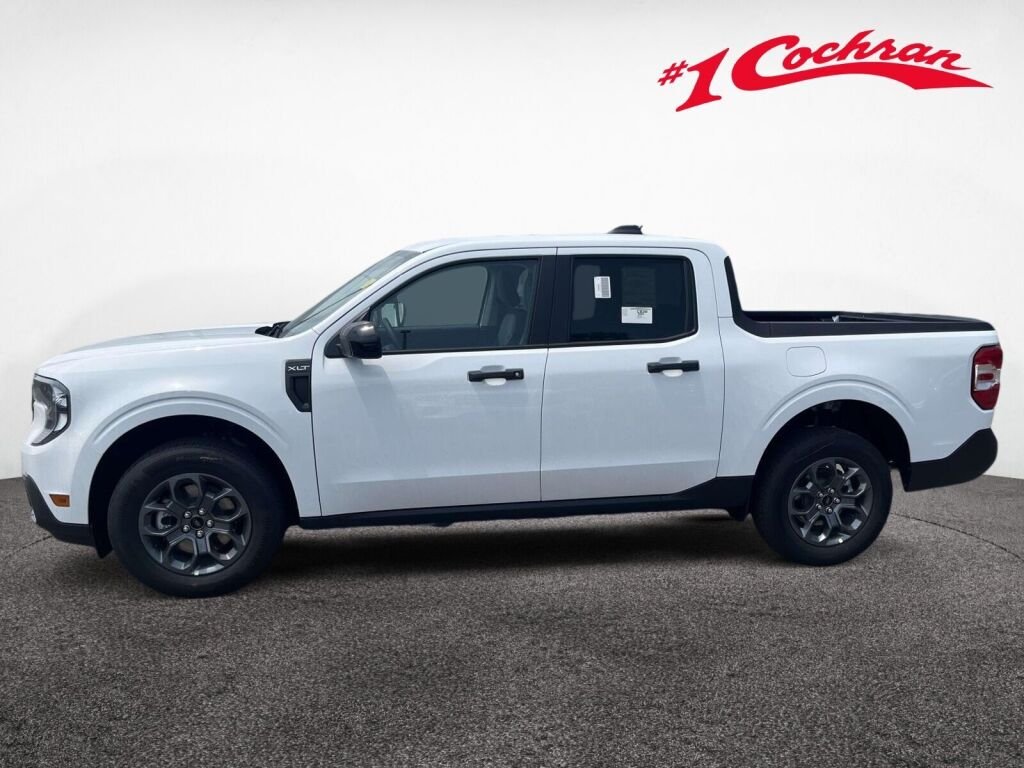 New 2026 Oxford White Ford XLT image 10
