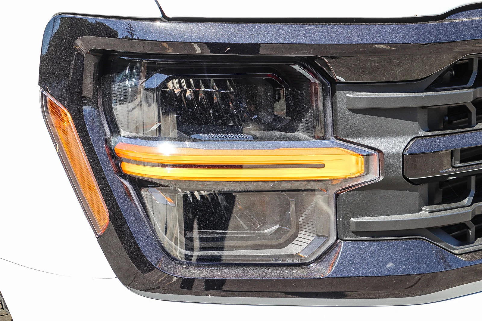 New 2026 Oxford White Ford XLT image 4