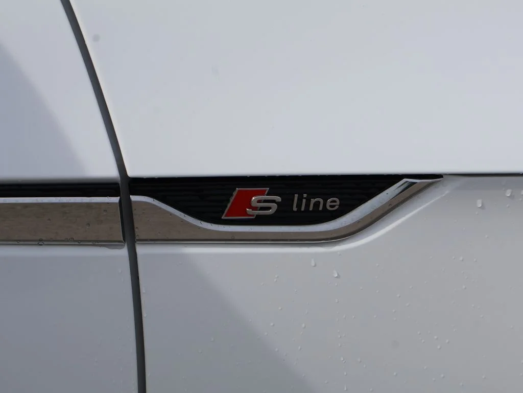 Used 2025  Audi 45 S line Premium image 10