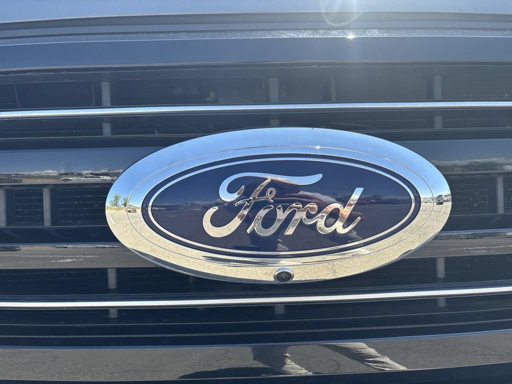 2026 Ford F-350 Super Duty Platinum - Photo 36