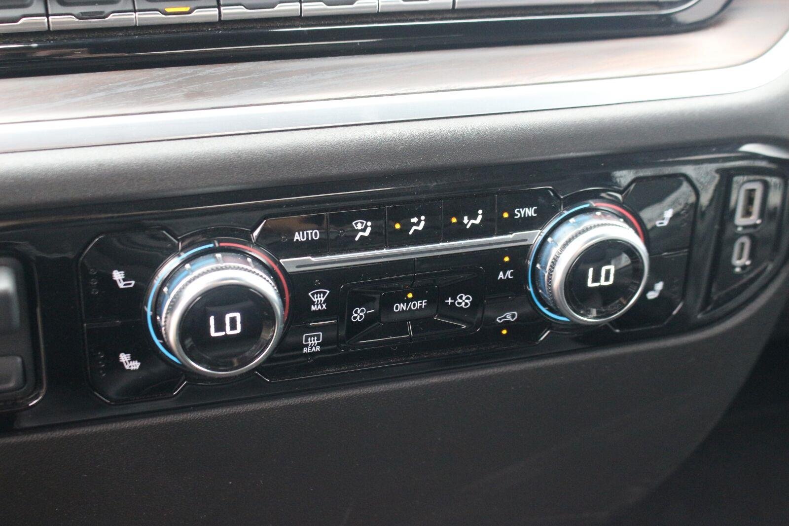 Used 2025 Sterling Metallic GMC SLT image 25