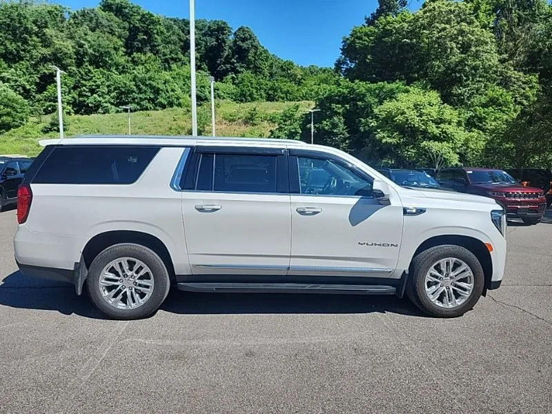 Used 2022 White GMC SLT image 6