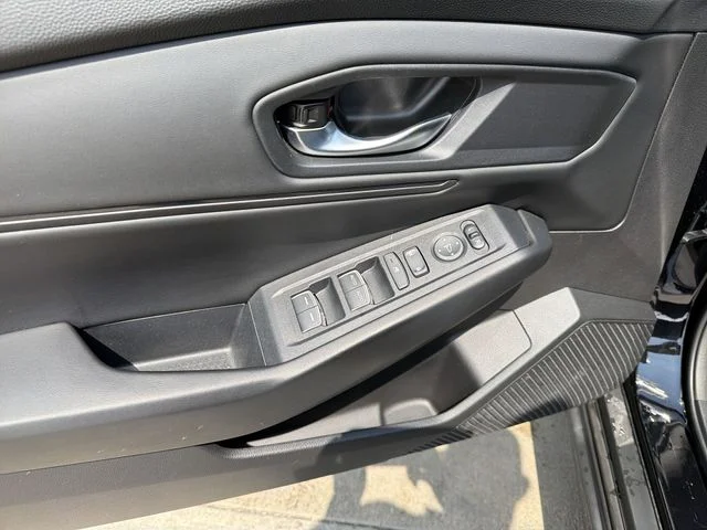 Used 2024  Honda EX image 15