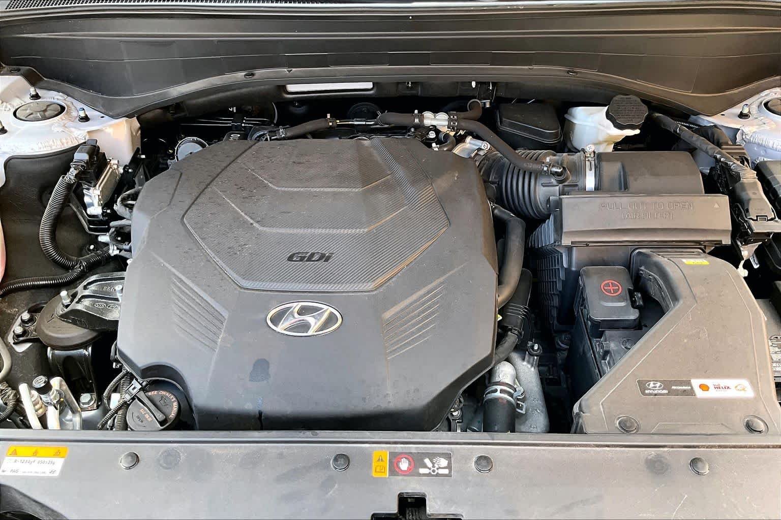 Used 2025 Typhoon Silver Hyundai SEL Premium 7P image 31