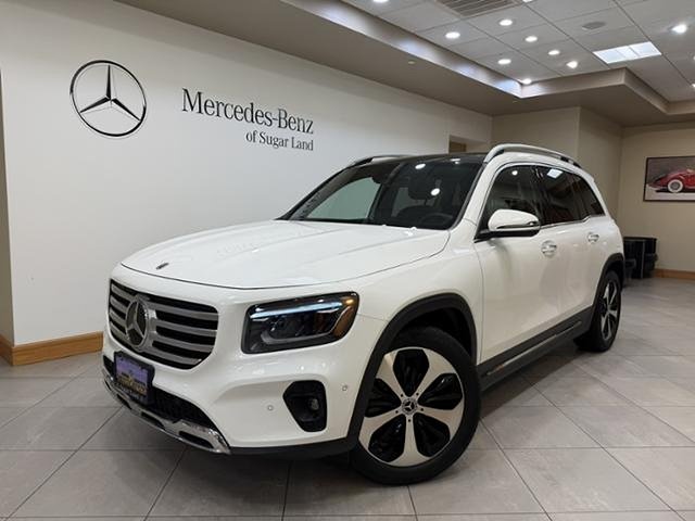 2025 Mercedes-Benz GLB 250 