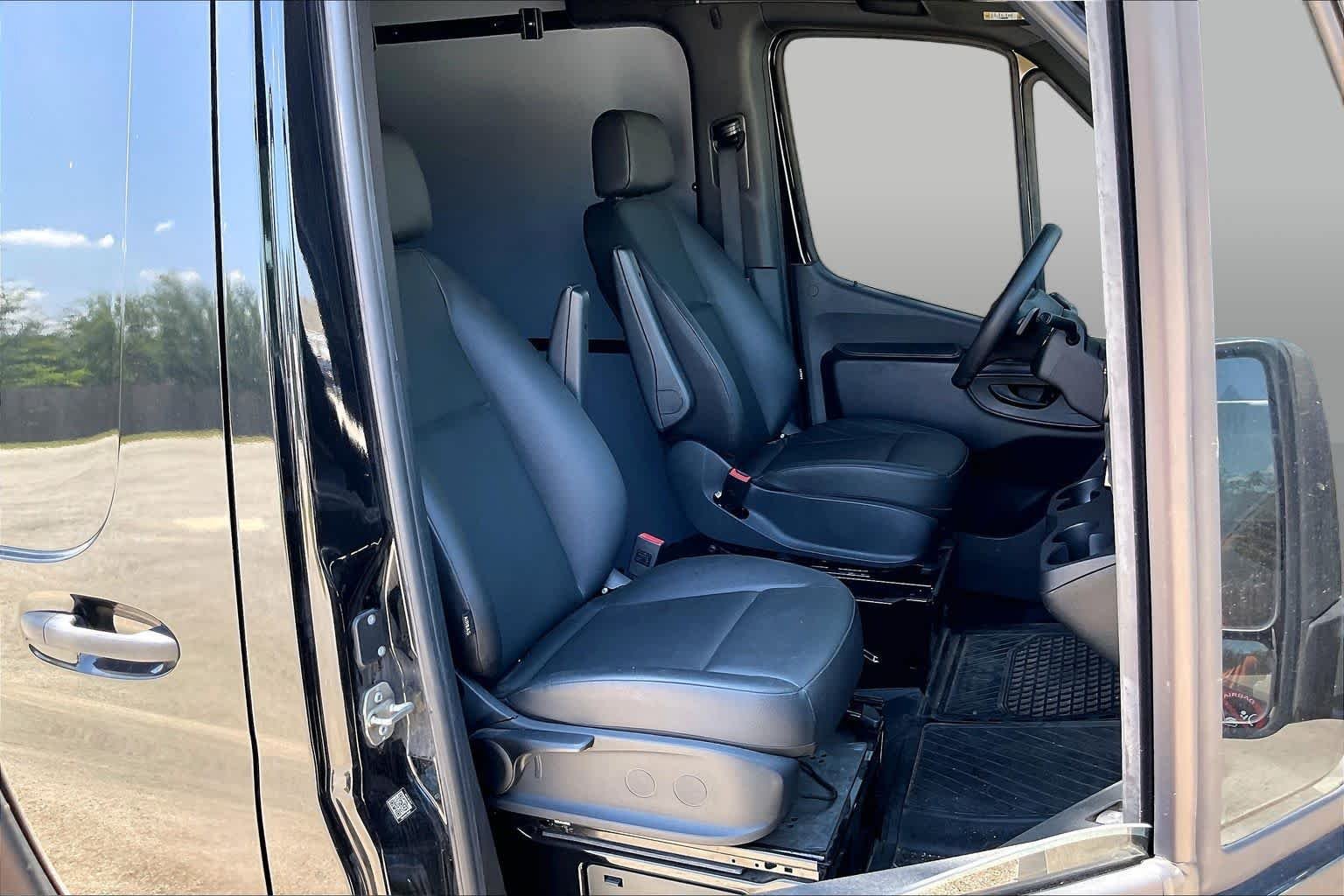 Pre-Owned 2023 Mercedes-Benz Sprinter Cargo Van