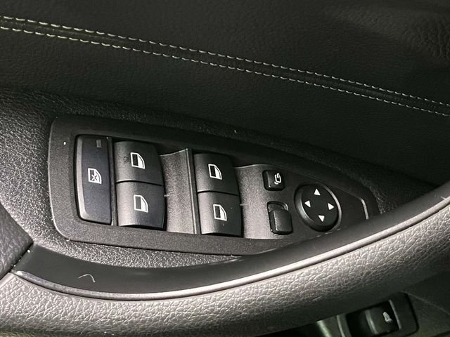 Used 2020 Gray BMW M35i image 34