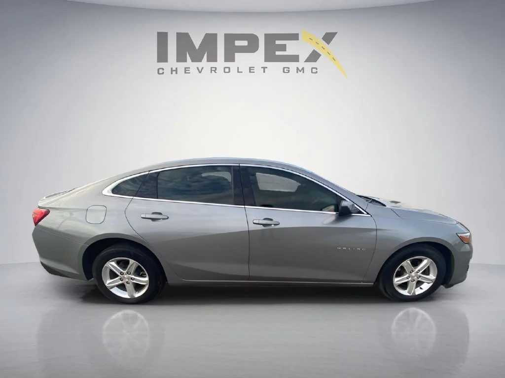 Used 2024 Gray Chevrolet LS image 6