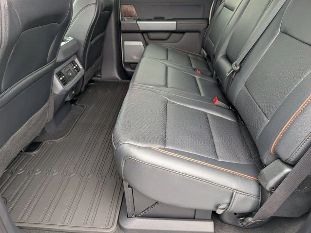 New 2026 Star White Metallic Tri-Coat Ford F-250® Lariat® image 31