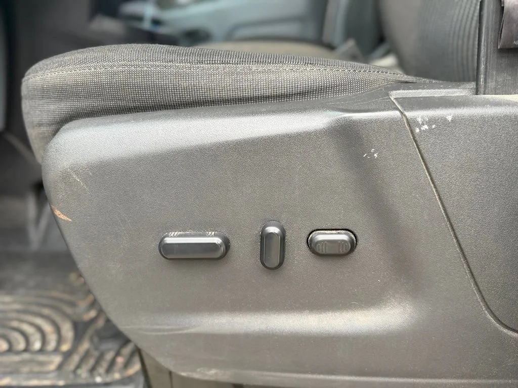 Used 2016 White Ford T-250 148 MD RF S image 13