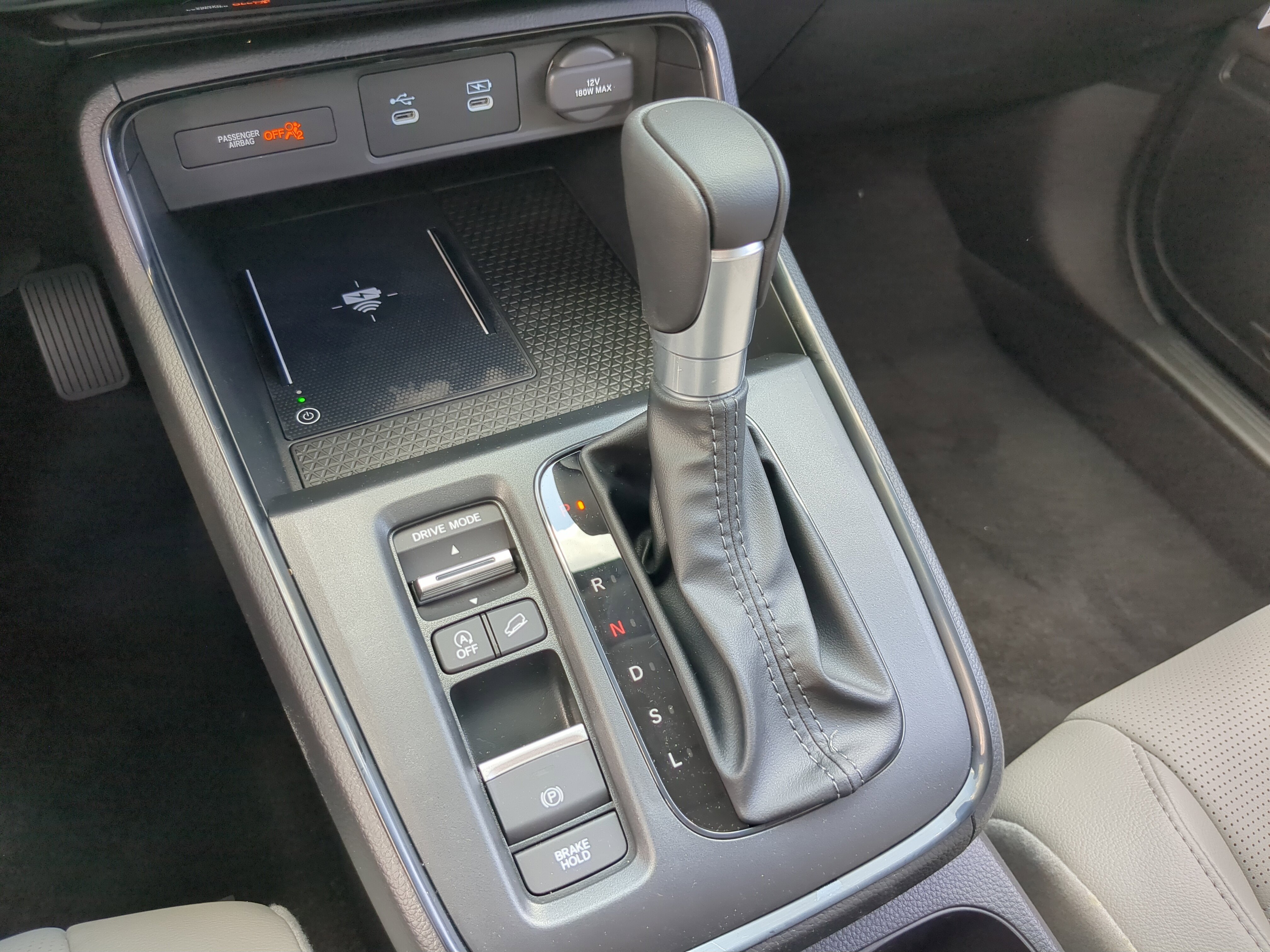 New 2026 Platinum White Pearl Honda EX-L image 29