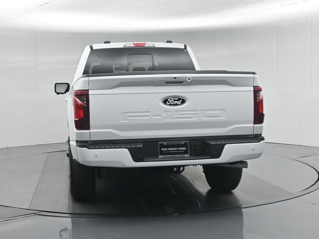 New 2026 Oxford White Ford XLT image 31