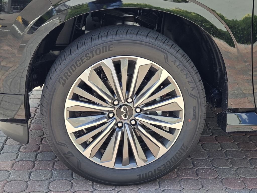New 2026 BLACK OBSIDIAN INFINITI Luxe 2WD image 11