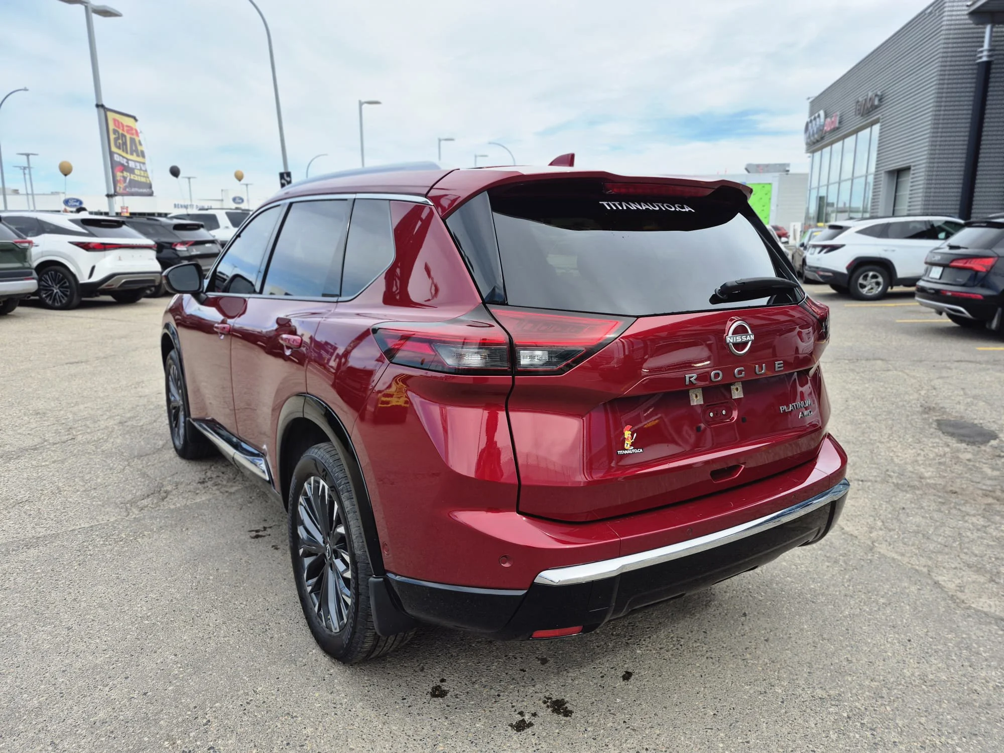 Certified Used 2024 Scarlet Ember Tintcoat Nissan Platinum AWD*Adaptive Cruise | Remote Start | Nav | 360 Cam | Htd Leather | Pano Roof | Htd Wheel image 12