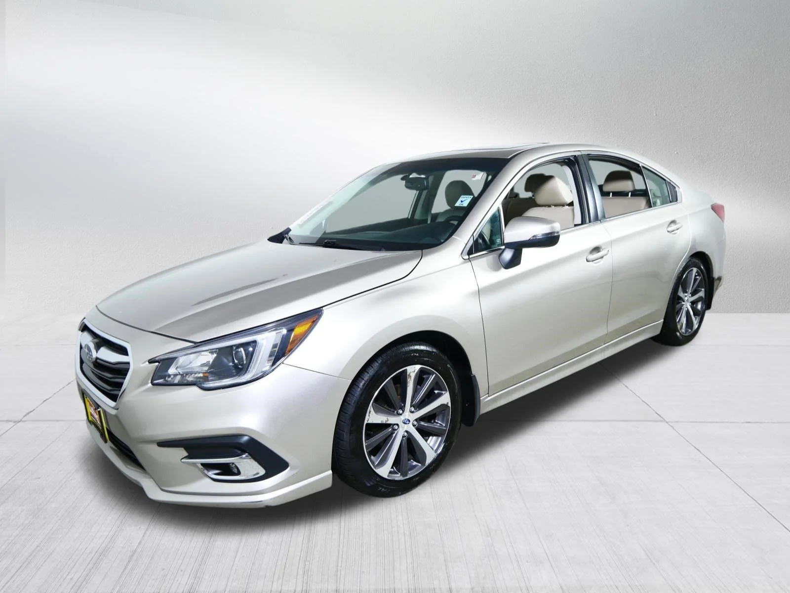 Used 2018 Tungsten Metallic Subaru Limited image 3