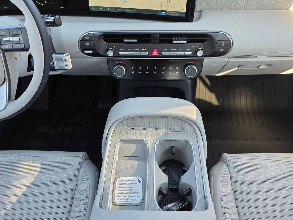 New 2026 Abyss Black Pearl Hyundai Calligraphy image 28