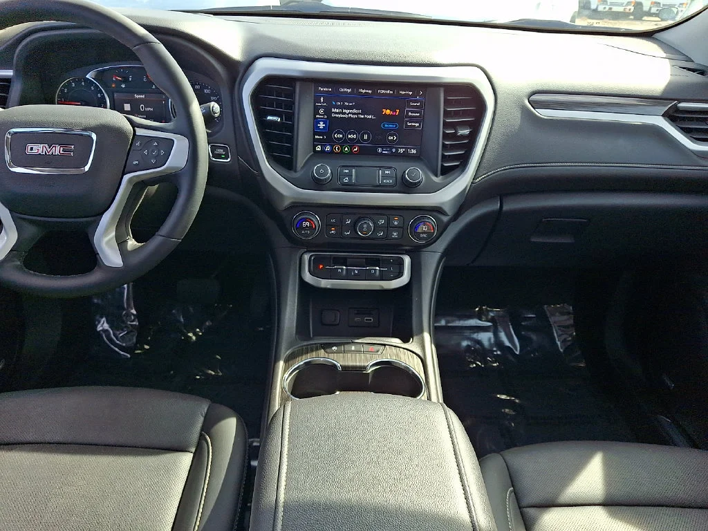 Used 2023 SUMMIT WHITE GMC SLT image 16
