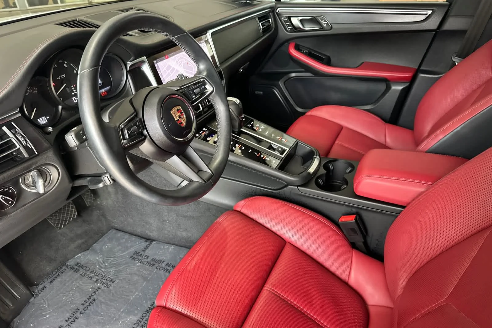 Used 2023  Porsche GTS image 11