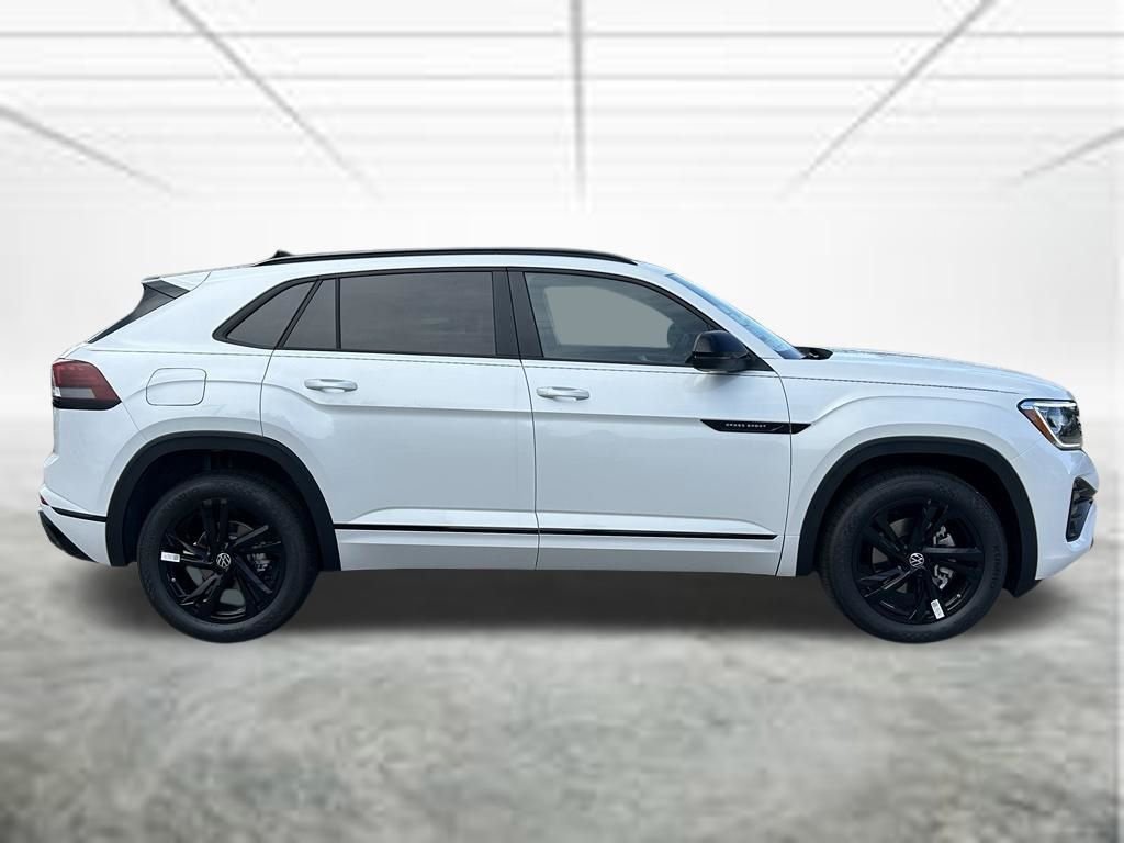 New 2026 White Volkswagen 2.0T SEL R-Line Black image 4