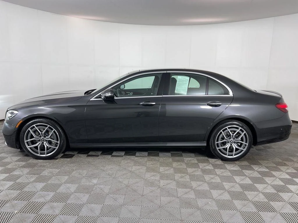 2023 Mercedes-Benz E-Class E350 - Photo 25