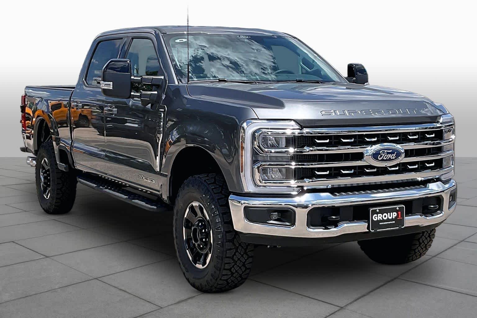 New 2026 Carbonized Gray Metallic Ford F-250® Lariat® image 2