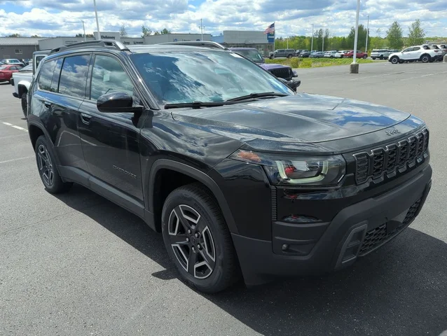 2026 Jeep Cherokee Laredo