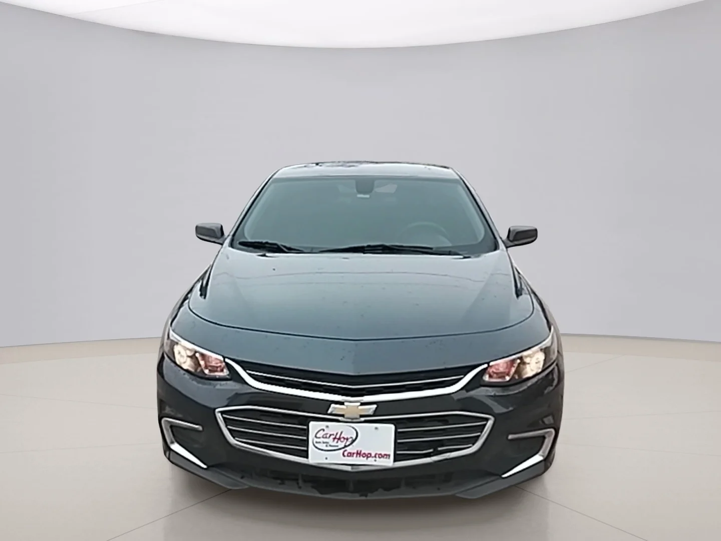 Used 2018 Blue Chevrolet LS image 8