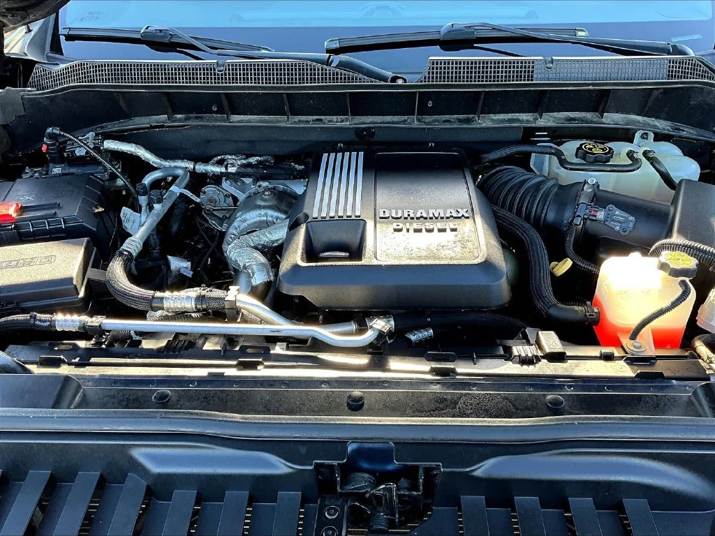 Certified Used 2021 Blue Chevrolet RST image 33