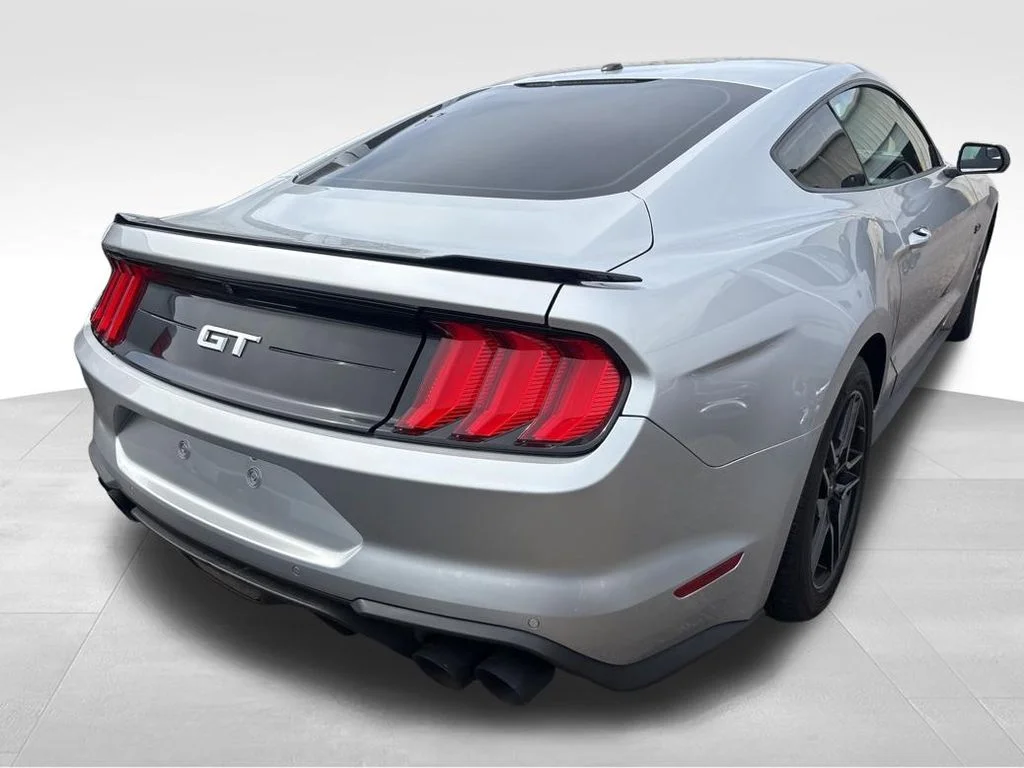 Used 2019 Silver Ford GT image 9