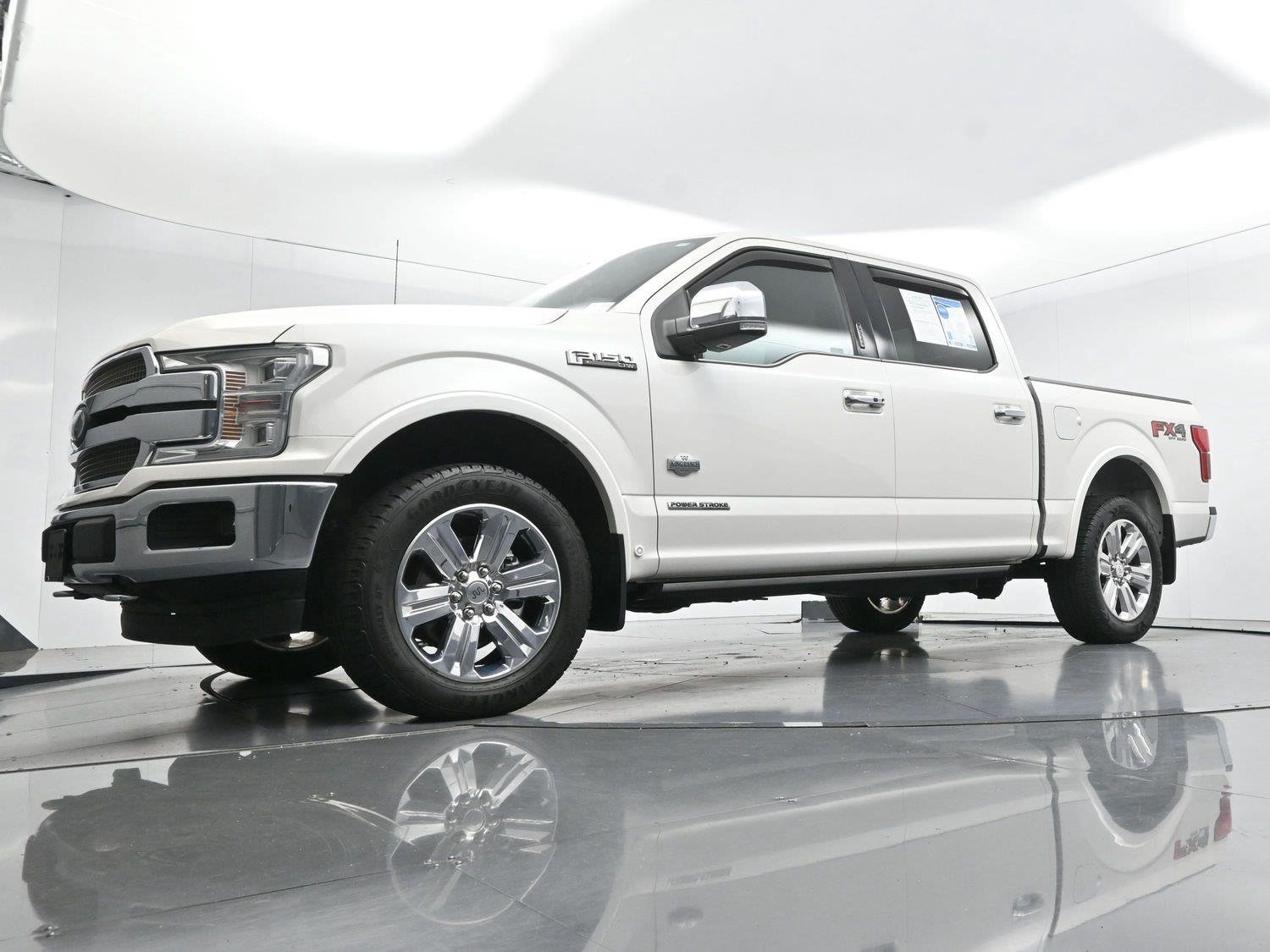 Used 2018 White Platinum Metallic Tricoat Ford XL image 57