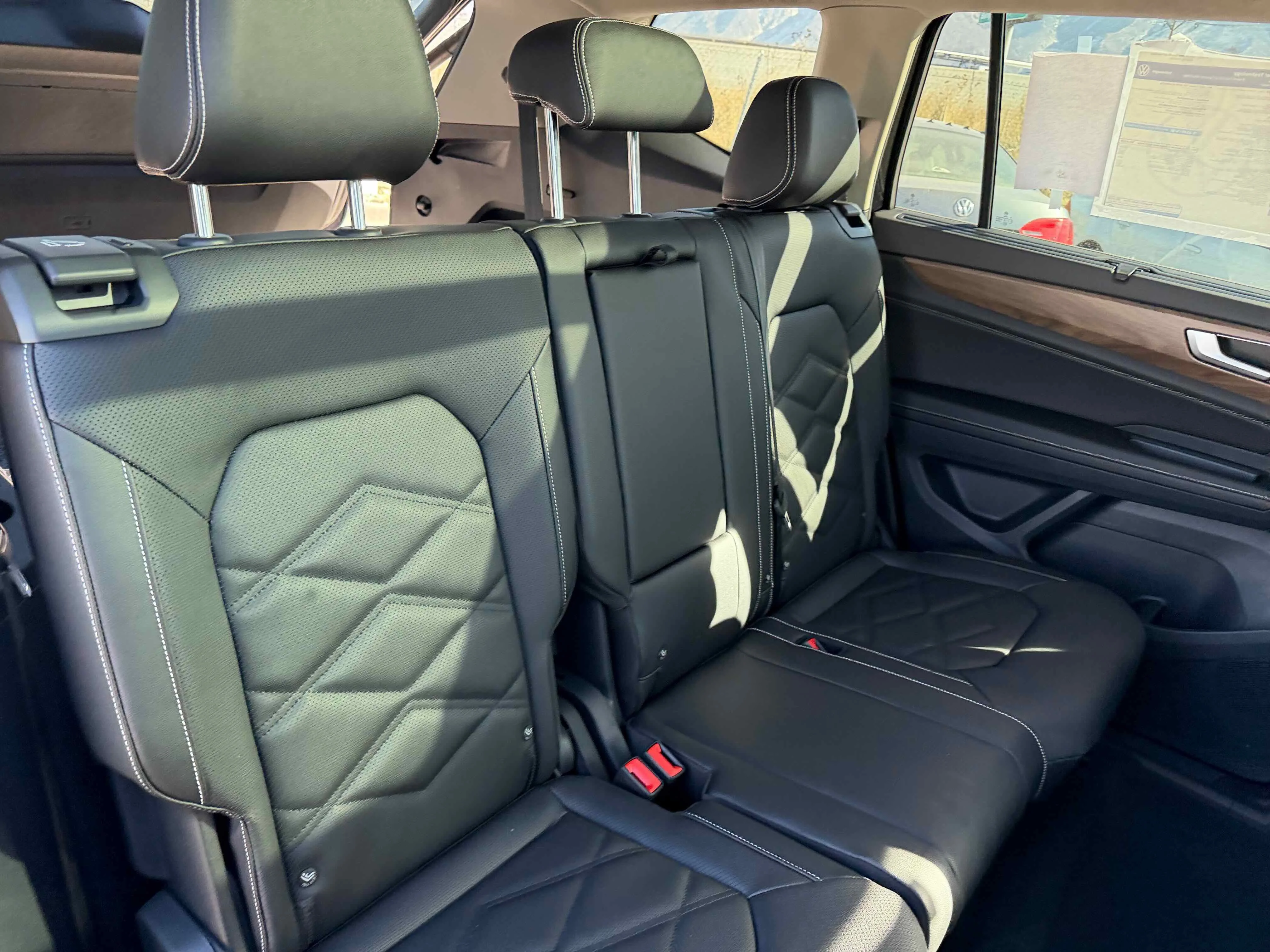 New 2026 Deep Black Volkswagen 2.0T SE w/Technology image 31