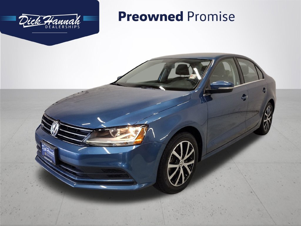 Used 2017 Silk Blue Metallic Volkswagen 1.4T SE image 1