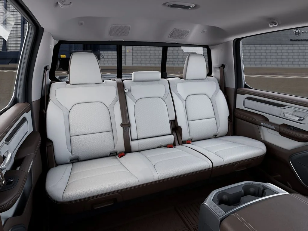 New 2026 Ivory White Tri-Coat Pearl-Coat Exterior Paint RAM Laramie image 17