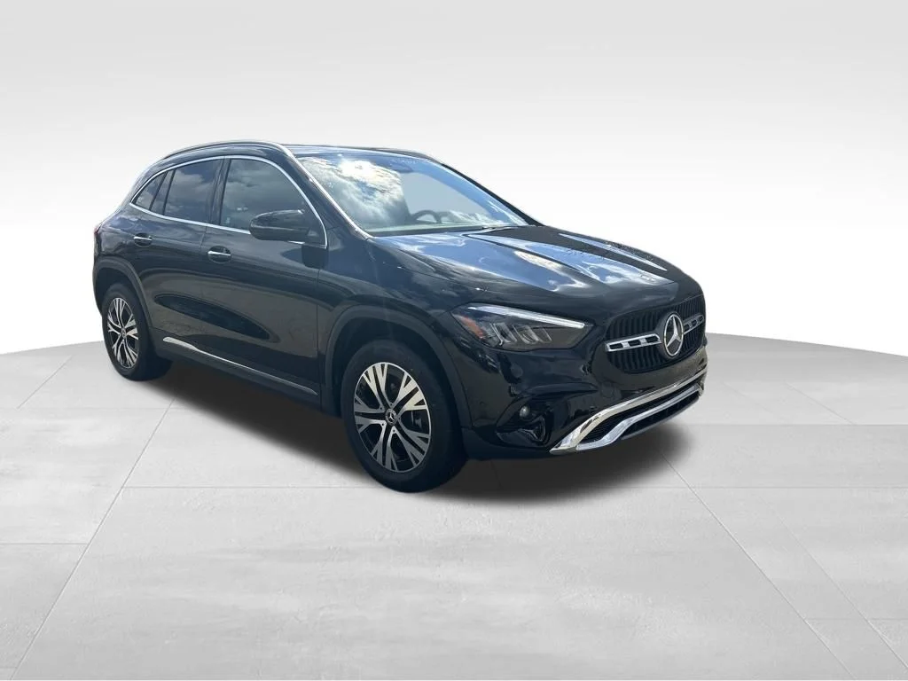 Used 2025 Black Mercedes-Benz GLA 250 image 8