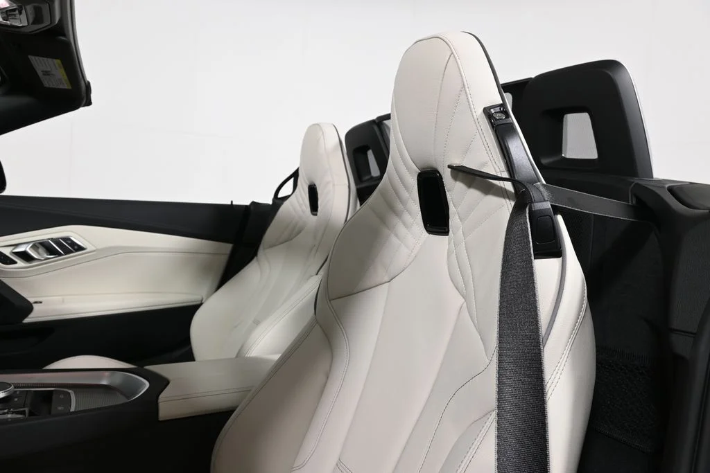 New 2026 Blue BMW sDrive30i image 24